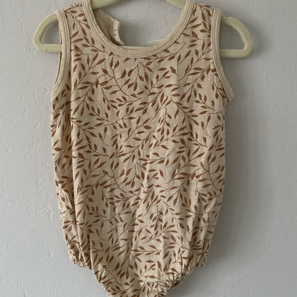 Rylee & Cru Leaf Bubble Romper Size 6-12